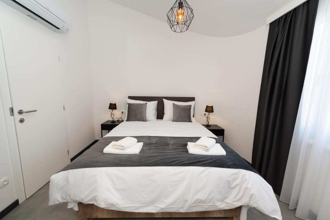 Kapov'S Rooms Kaštela Eksteriør bilde
