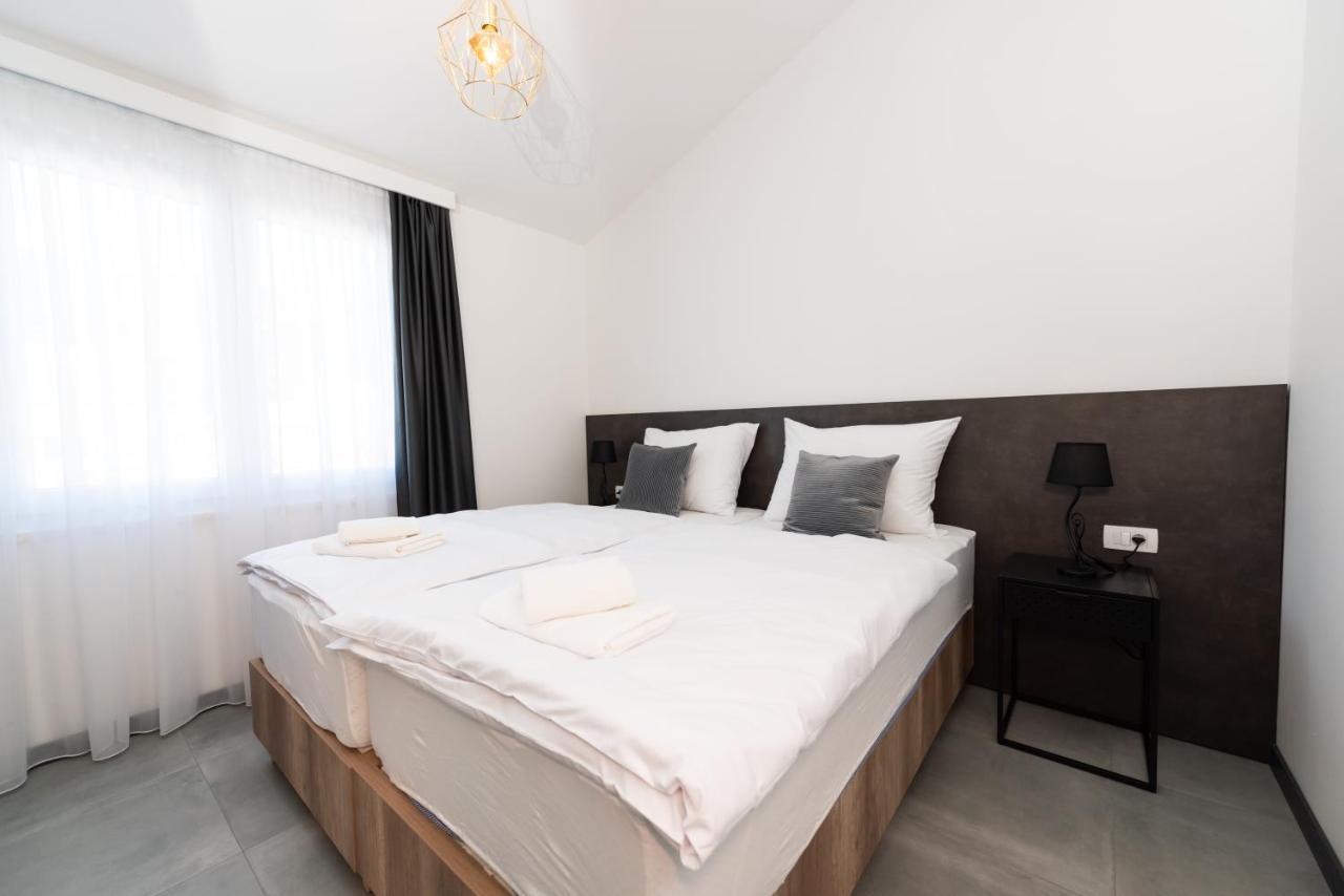 Kapov'S Rooms Kaštela Eksteriør bilde